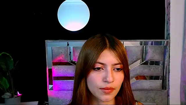 Snapshot of viky_evanss chatting on November 26, 2025, 8:53 pm viky evanss online show from November 26, 2025, 8:53 pm