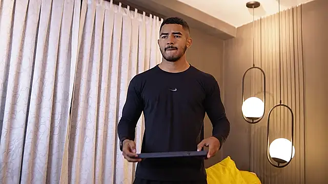 Reik Vonn online show from April 17, 2026, 12:19 pm