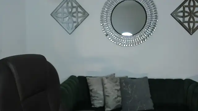 Gabriella evans  online show from February 18, 2026, 1:36 am