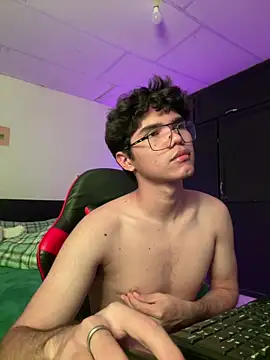 Snapshot of Im_Camii chatting on March 23, 2026, 8:41 pm Im Camii online show from March 23, 2026, 8:41 pm