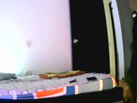 chiarafus0 online show from November 8, 2025, 6:33 pm