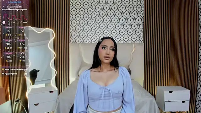 Snapshot of BEELLA_TAY1 chatting on November 5, 2025, 2:09 pm BEELLA TAY1 online show from November 5, 2025, 2:09 pm