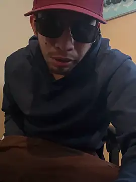 Snapshot of sniper2801 chatting on October 11, 2025, 3:02 pm sniper2801 online show from October 11, 2025, 3:02 pm