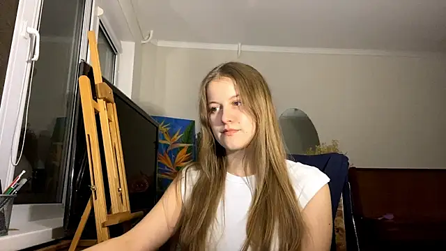 SeritaPicketta online show from October 19, 2025, 3:59 pm