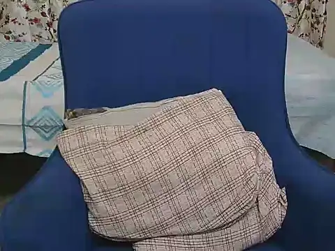 Snapshot of hii_tanisha chatting on October 30, 2025, 5:28 am hii tanisha online show from October 30, 2025, 5:28 am