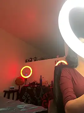 MiniMonroe online show from November 23, 2025, 6:23 am