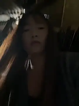 Snapshot of Maymay__ chatting on November 16, 2025, 4:50 am Maymay online show from November 16, 2025, 4:50 am