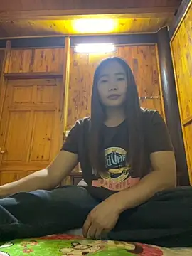 Snapshot of Maymay__ chatting on November 15, 2025, 6:50 am Maymay online show from November 15, 2025, 6:50 am