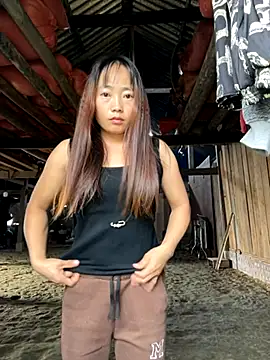 Snapshot of Maymay__ chatting on October 29, 2025, 1:15 am Maymay online show from October 29, 2025, 1:15 am