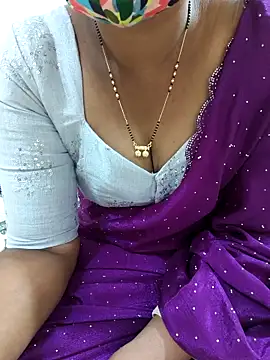 Snapshot of Best_Kannada_Couple chatting on December 20, 2025, 5:49 pm Best Kannada Couple online show from December 20, 2025, 5:49 pm