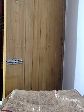 Snapshot of Tanha18 chatting on December 17, 2025, 4:23 pm Tanha18 online show from December 17, 2025, 4:23 pm