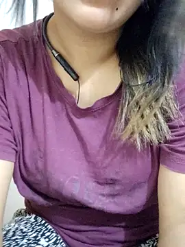 Snapshot of Tanha18 chatting on October 24, 2025, 11:04 pm Tanha18 online show from October 24, 2025, 11:04 pm