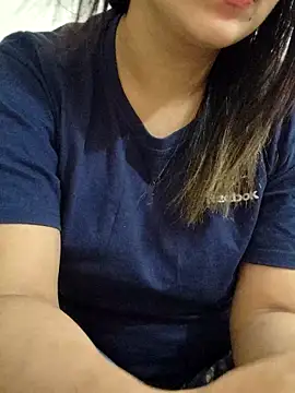 Snapshot of Tanha18 chatting on November 30, 2025, 7:31 am Tanha18 online show from November 30, 2025, 7:31 am