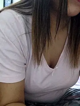 Snapshot of Tanha18 chatting on February 6, 2026, 12:56 pm Tanha18 online show from February 6, 2026, 12:56 pm