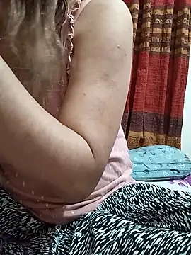 Snapshot of Tanha18 chatting on March 1, 2026, 3:12 pm Tanha18 online show from March 1, 2026, 3:12 pm