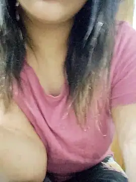 Snapshot of Tanha18 chatting on December 22, 2025, 12:38 pm Tanha18 online show from December 22, 2025, 12:38 pm