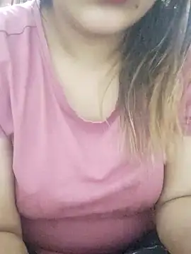 Snapshot of Tanha18 chatting on January 12, 2026, 6:15 pm Tanha18 online show from January 12, 2026, 6:15 pm