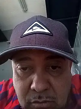 valboy08 online show from January 17, 2026, 12:31 pm