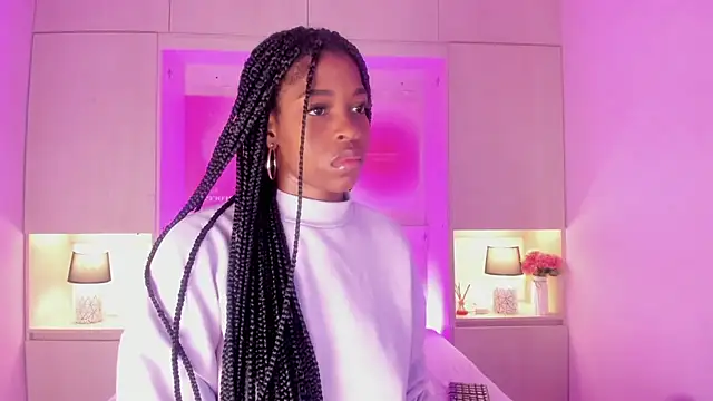 MaraBaker online show from October 17, 2025, 11:56 am