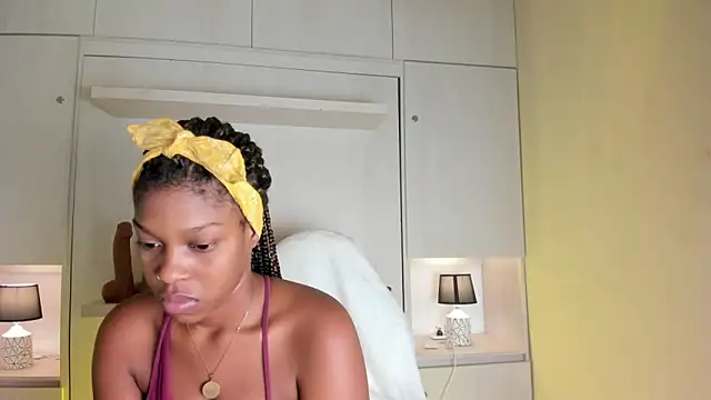 MaraBaker online show from February 20, 2026, 11:45 am