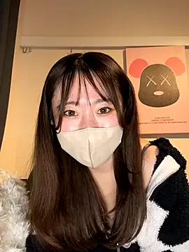 Snapshot of yura_ra_ra chatting on October 21, 2025, 12:15 pm yura ra ra online show from October 21, 2025, 12:15 pm