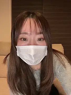 Snapshot of yura_ra_ra chatting on November 7, 2025, 12:21 pm yura ra ra online show from November 7, 2025, 12:21 pm