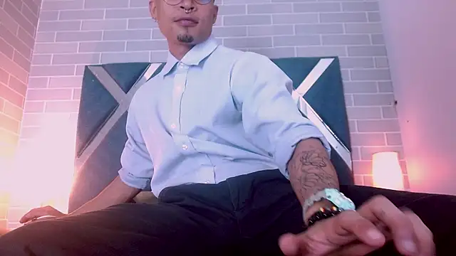 Jayden Morris online show from April 4, 2026, 2:07 am