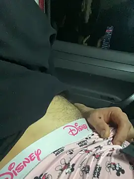 -HoOligAn- online show from October 12, 2025, 4:30 pm