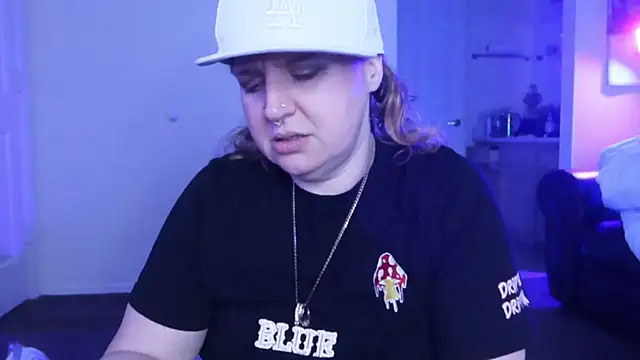 Snapshot of BellaBlueBBW chatting on February 9, 2025, 11:36 am BellaBlueBBW online show from February 9, 2025, 11:36 am