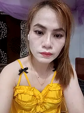 Snapshot of Labi2k chatting on November 9, 2025, 5:39 pm Labi2k online show from November 9, 2025, 5:39 pm