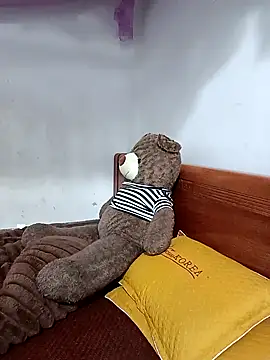 Snapshot of Labi2k chatting on November 16, 2025, 4:28 am Labi2k online show from November 16, 2025, 4:28 am