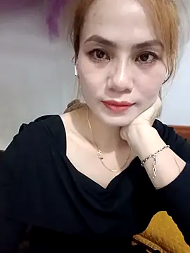 Snapshot of Labi2k chatting on October 30, 2025, 1:31 pm Labi2k online show from October 30, 2025, 1:31 pm