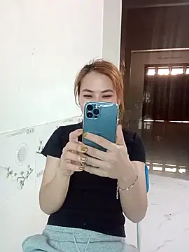 Snapshot of Labi2k chatting on November 24, 2025, 8:58 am Labi2k online show from November 24, 2025, 8:58 am