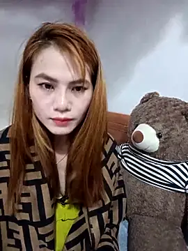 Snapshot of Labi2k chatting on November 24, 2025, 9:04 pm Labi2k online show from November 24, 2025, 9:04 pm