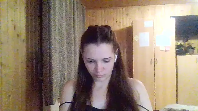 AmeliieLaFleur online show from April 16, 2026, 6:30 pm