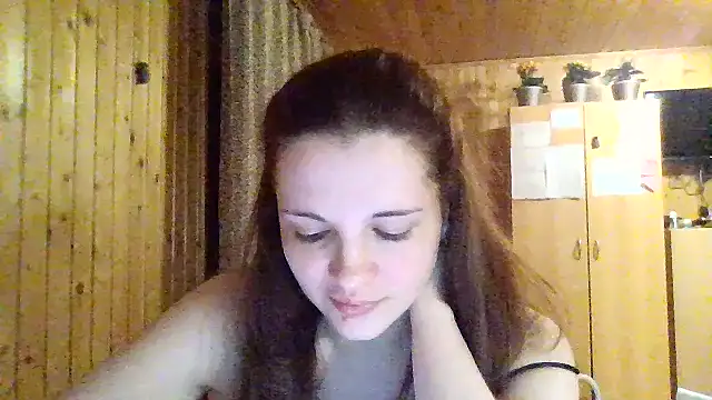 AmeliieLaFleur online show from April 8, 2026, 7:04 pm