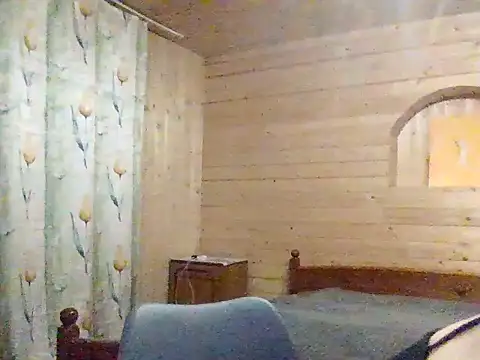 Snapshot of AmeliieLaFleur chatting on October 31, 2025, 6:26 pm AmeliieLaFleur online show from October 31, 2025, 6:26 pm