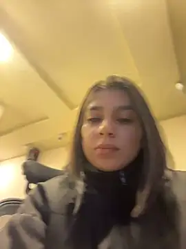 AlyssaRay online show from March 10, 2026, 11:58 am