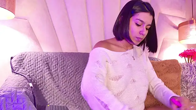 Snapshot of AlyssaRay chatting on December 15, 2025, 7:31 pm AlyssaRay online show from December 15, 2025, 7:31 pm