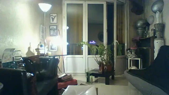 Snapshot of ulnaoumy chatting on November 15, 2025, 5:06 pm ulnaoumy online show from November 15, 2025, 5:06 pm