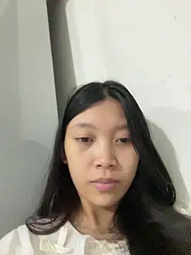 Snapshot of linh-lan1 chatting on June 16, 2026, 2:50 pm linh-lan1 online show from June 16, 2026, 2:50 pm