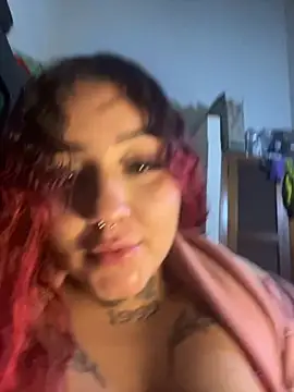 atennea diiossa online show from November 12, 2025, 1:32 am