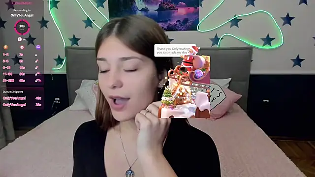 Snapshot of MargoChill chatting on October 26, 2025, 2:39 pm MargoChill online show from October 26, 2025, 2:39 pm