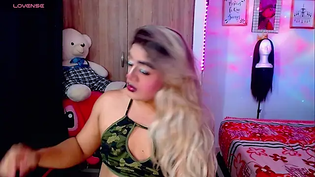 Sofiabigcock22 online show from February 20, 2026, 12:40 am