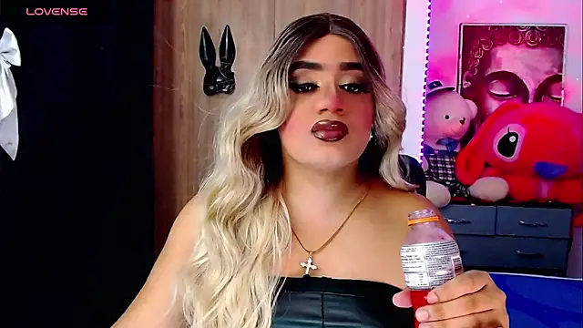 Sofiabigcock22 online show from October 24, 2025, 9:47 pm