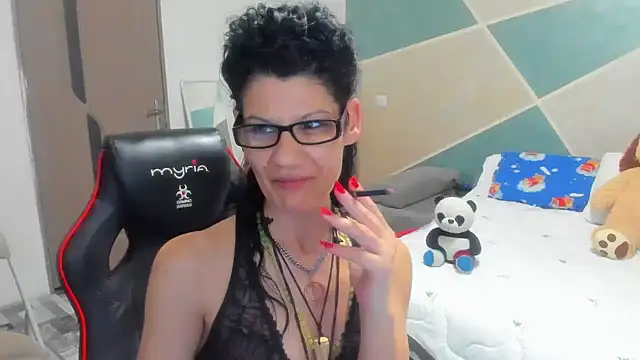 SweetSin40 online show from April 13, 2026, 7:40 pm