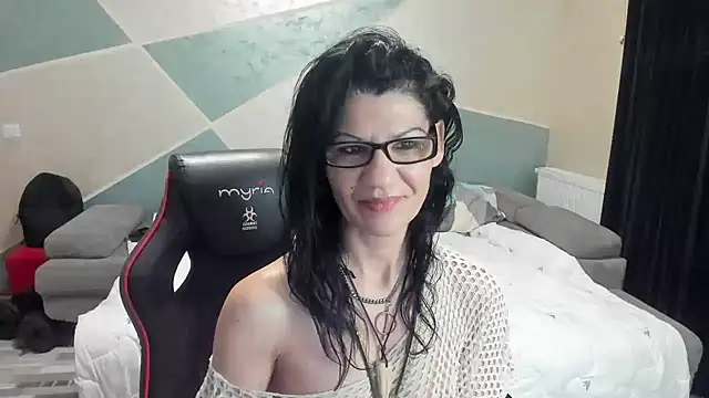 SweetSin40 online show from March 13, 2026, 8:47 pm