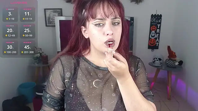 Snapshot of Rouse_f_w chatting on October 29, 2025, 1:43 pm Rouse f w online show from October 29, 2025, 1:43 pm