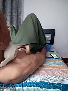 Snapshot of Ruberga20 chatting on October 28, 2025, 7:51 am Ruberga20 online show from October 28, 2025, 7:51 am