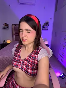 Snapshot of MIACUTEE_ chatting on October 17, 2025, 1:20 am MIACUTEE online show from October 17, 2025, 1:20 am